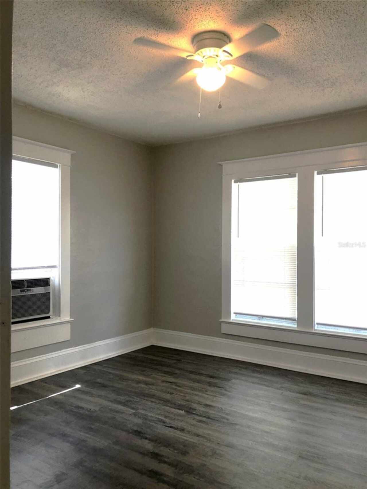 Listing Photo 7