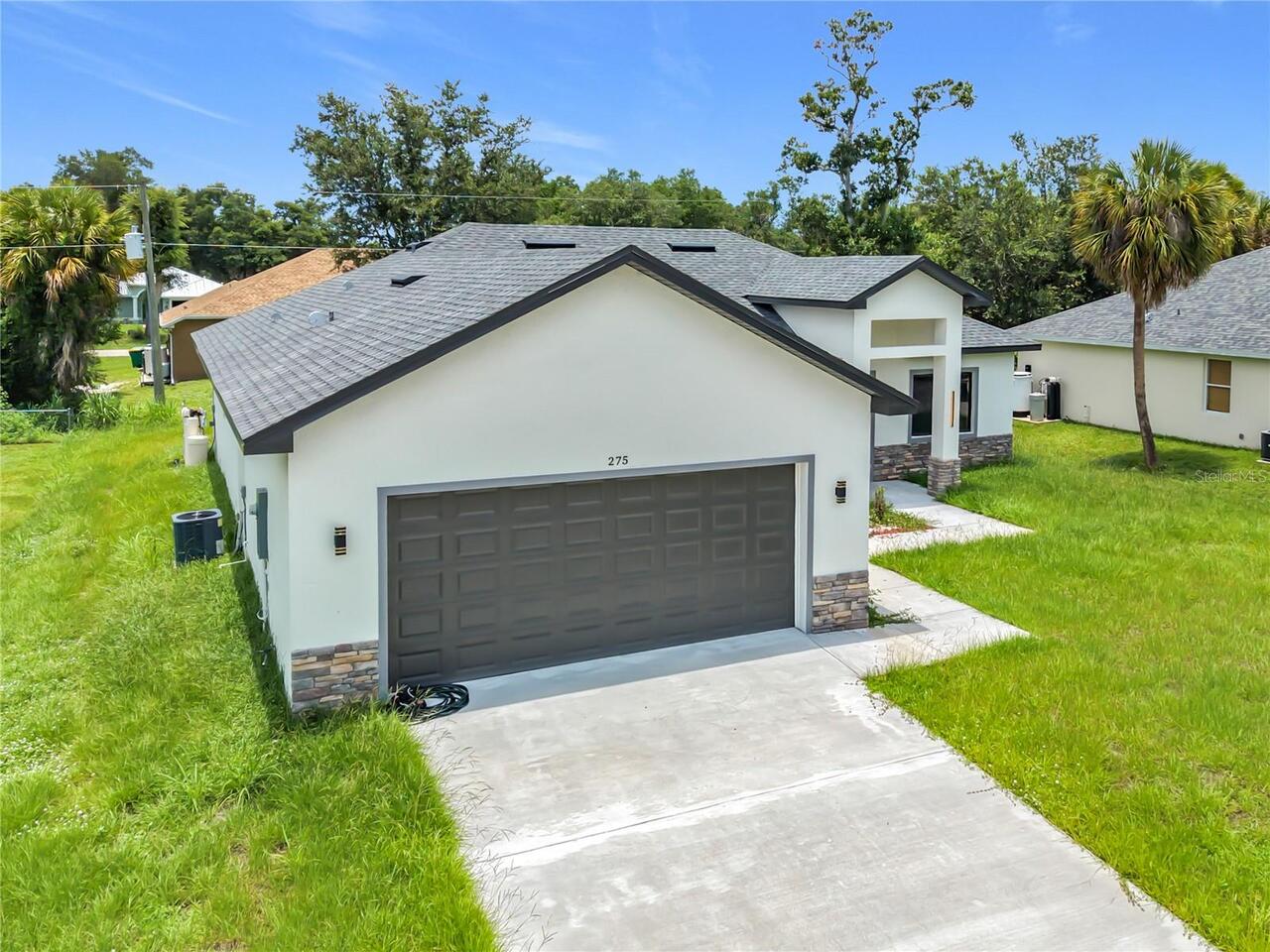Listing Photo 8