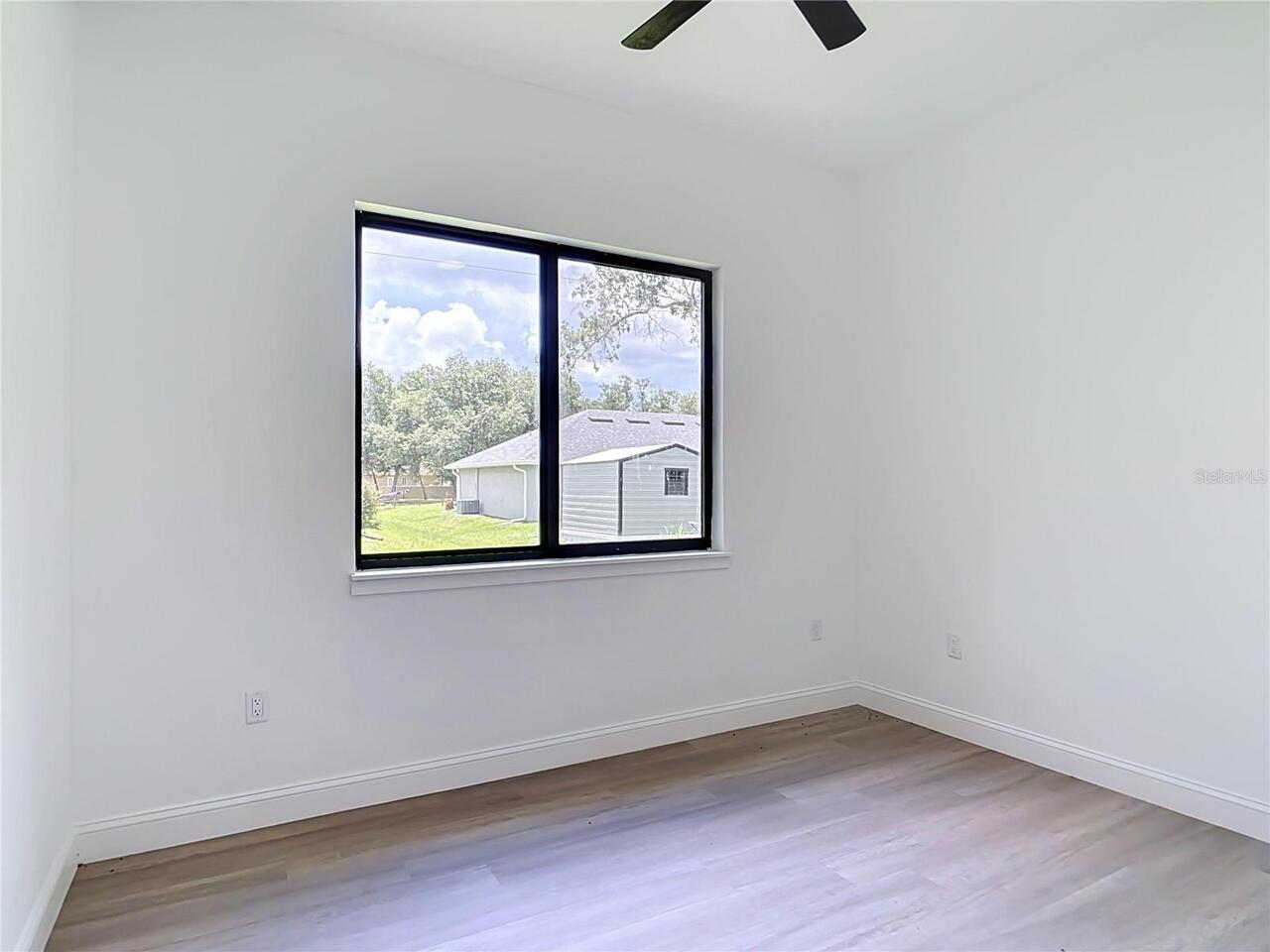Listing Photo 33