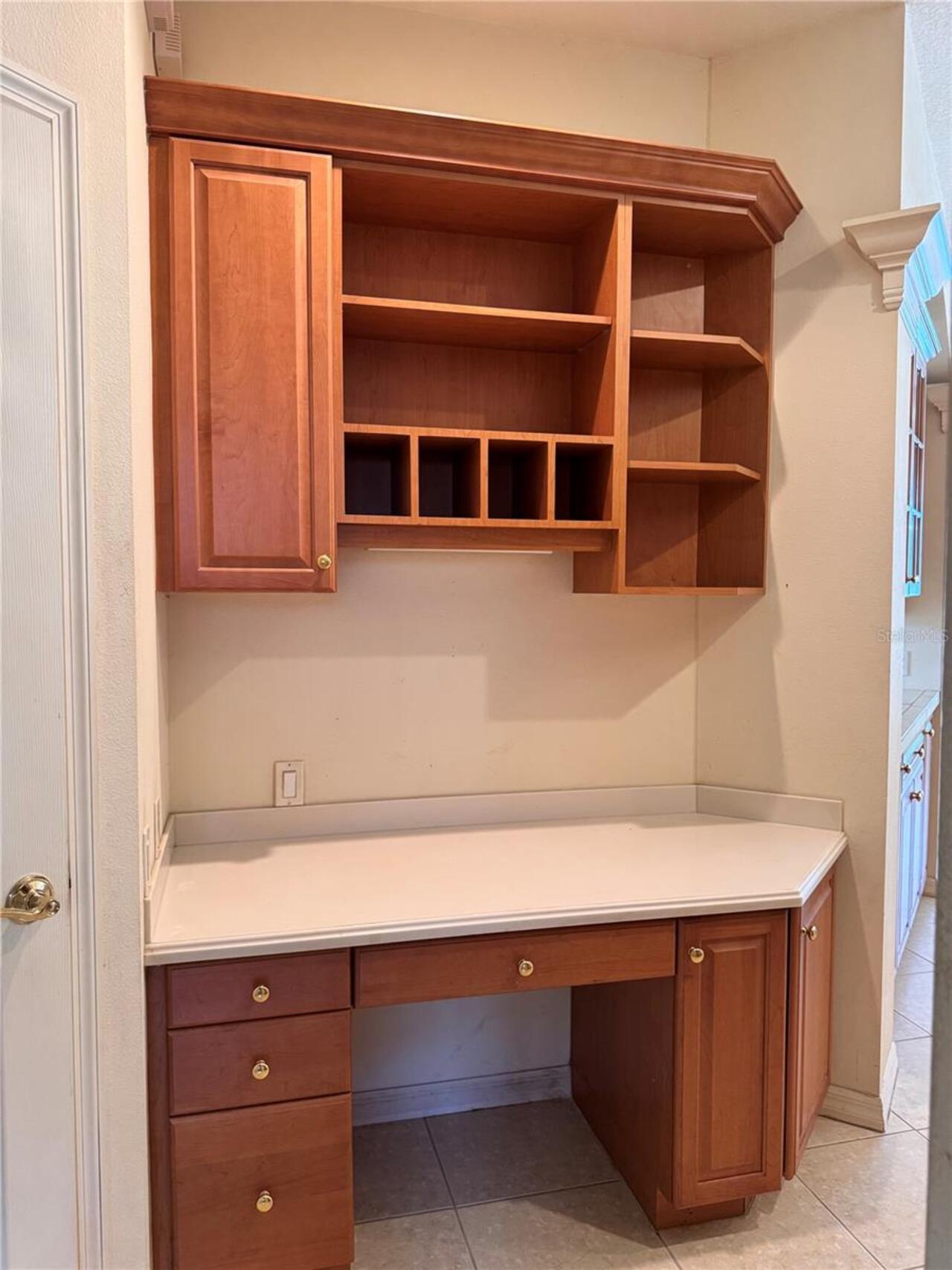 Listing Photo 10