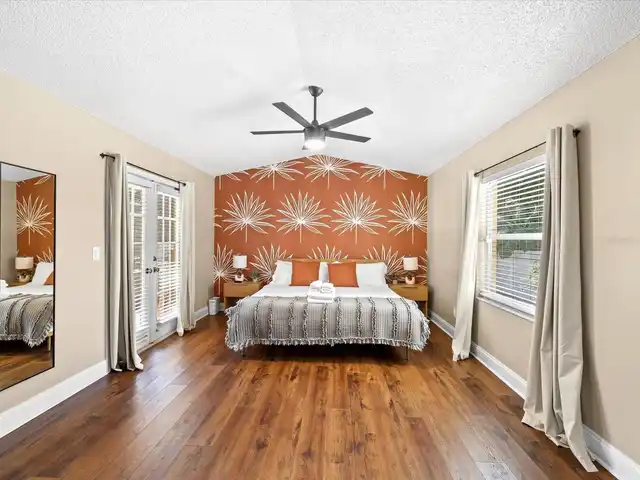 Listing Photo 16