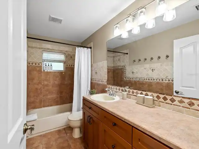 Listing Photo 29
