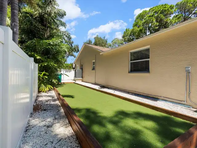 Listing Photo 42