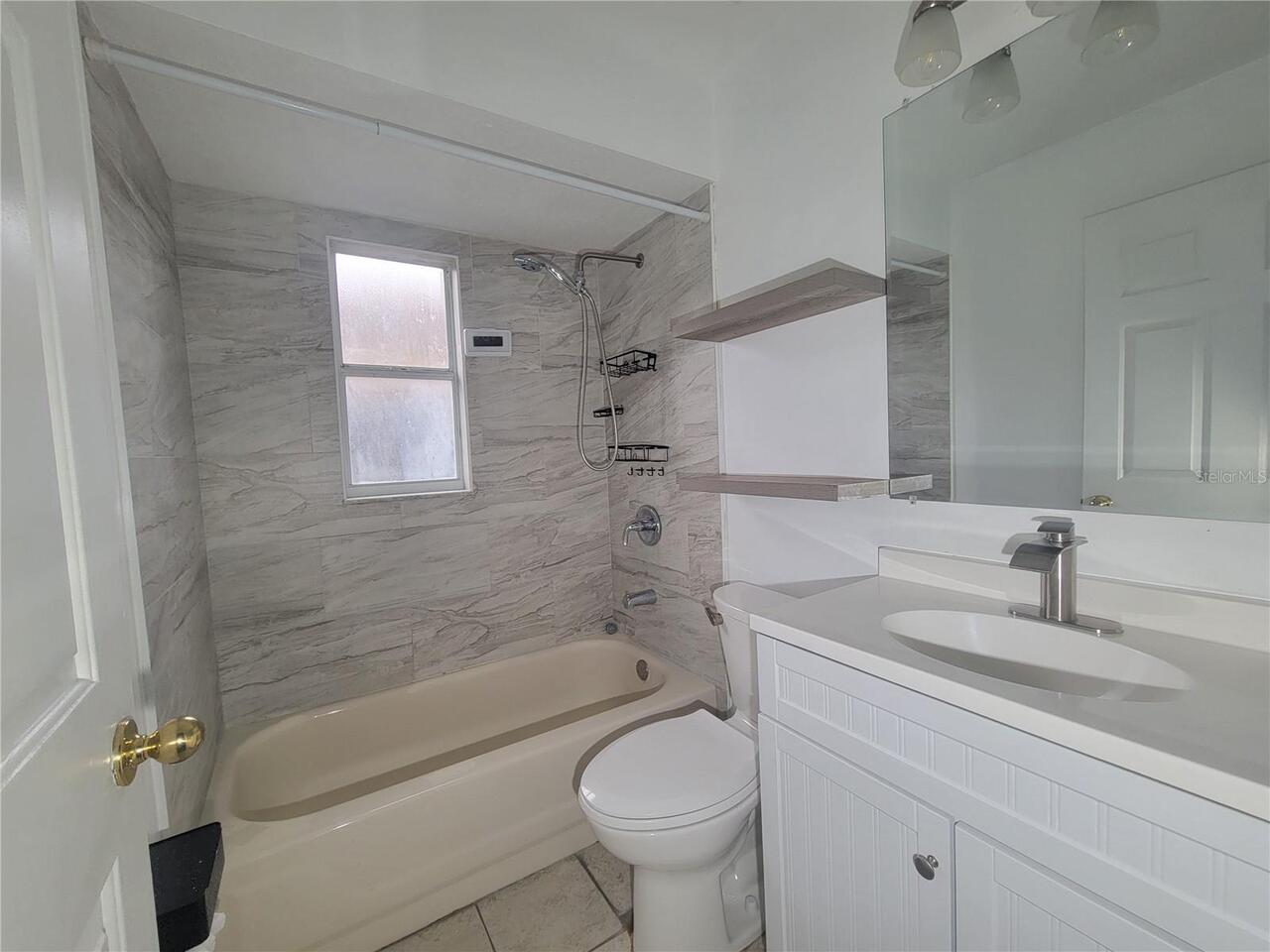 Listing Photo 14