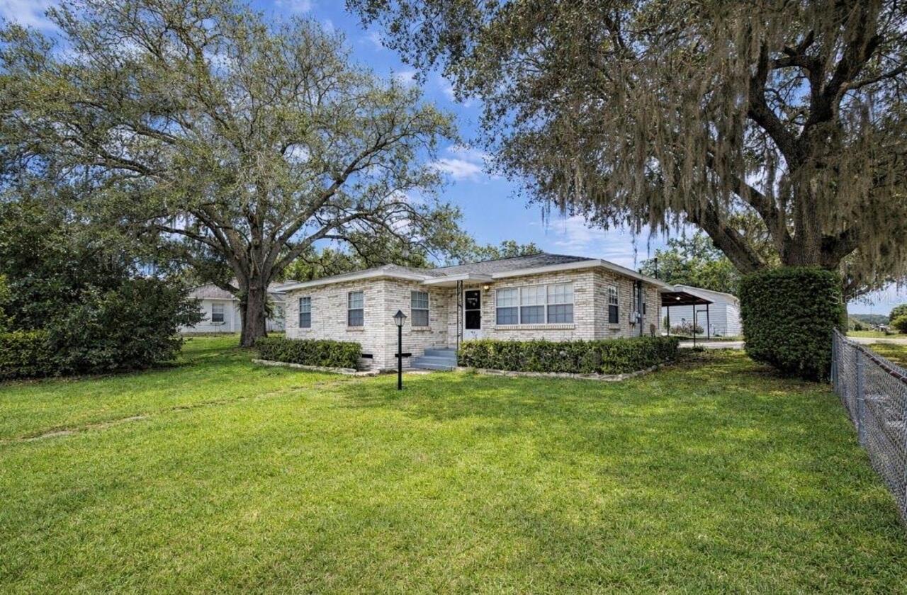 Davenport Real Estate