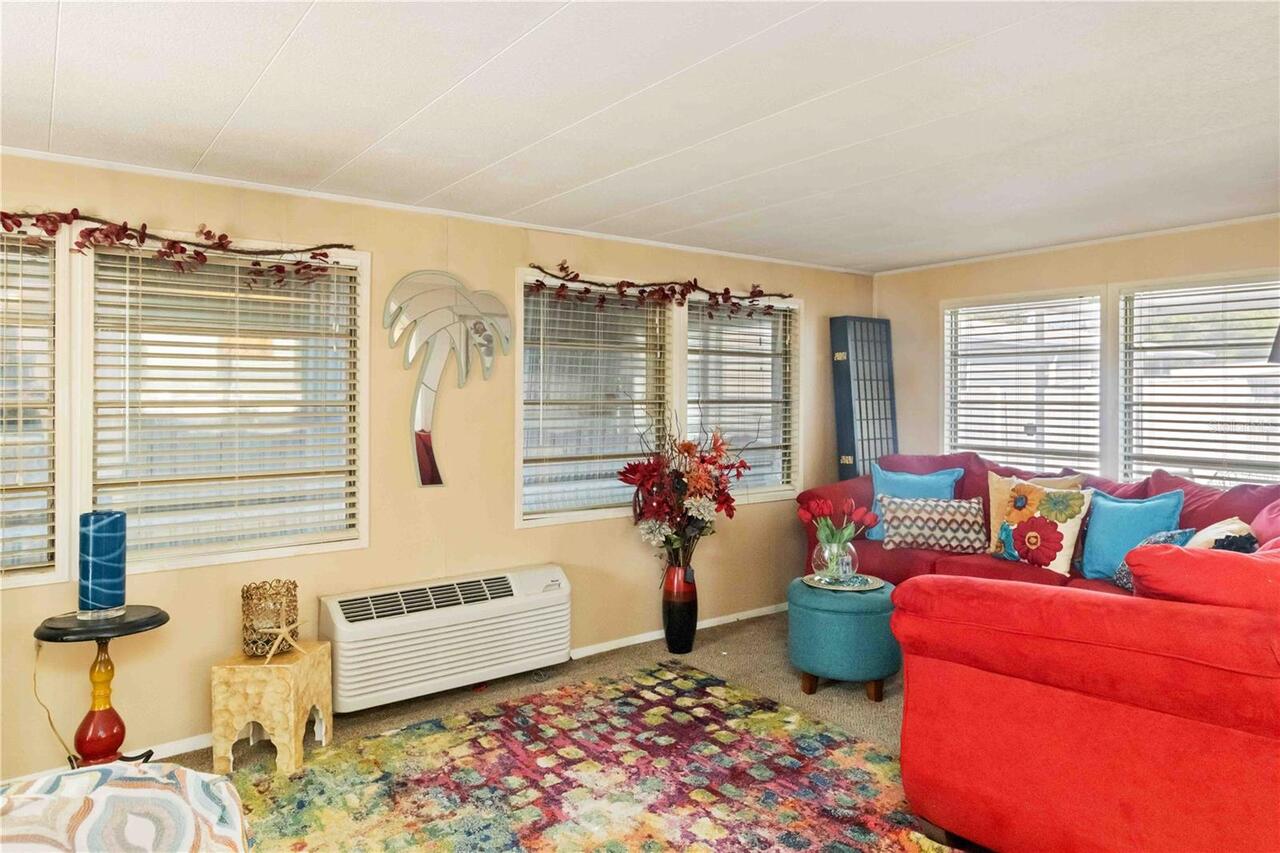 Listing Photo 6