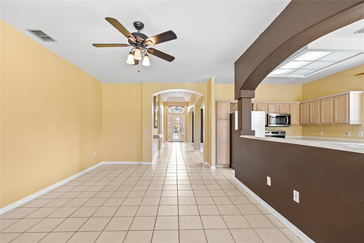 Listing Photo 9