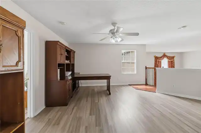Listing Photo 32