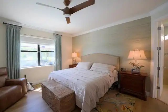 Listing Photo 28