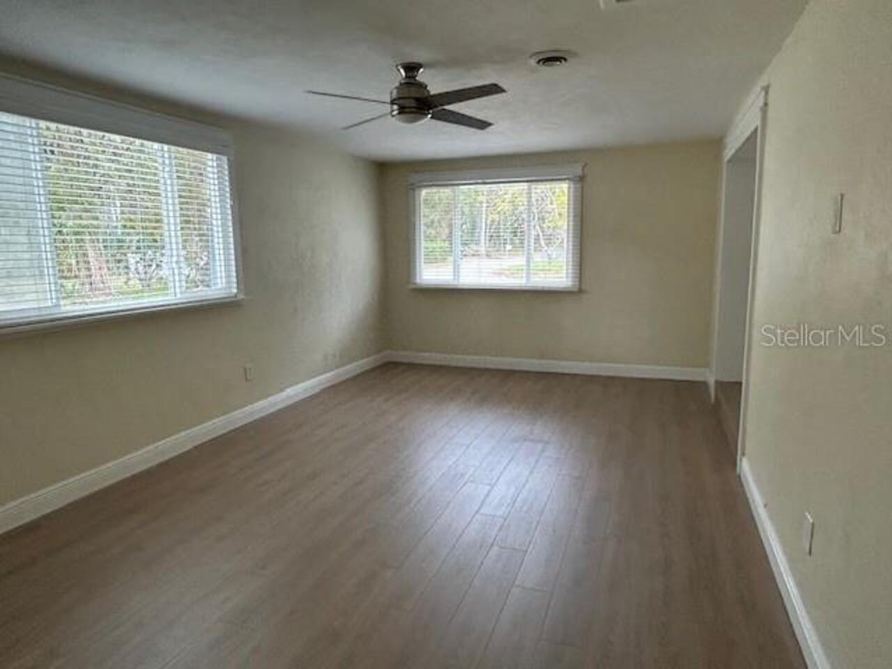 Listing Photo 7