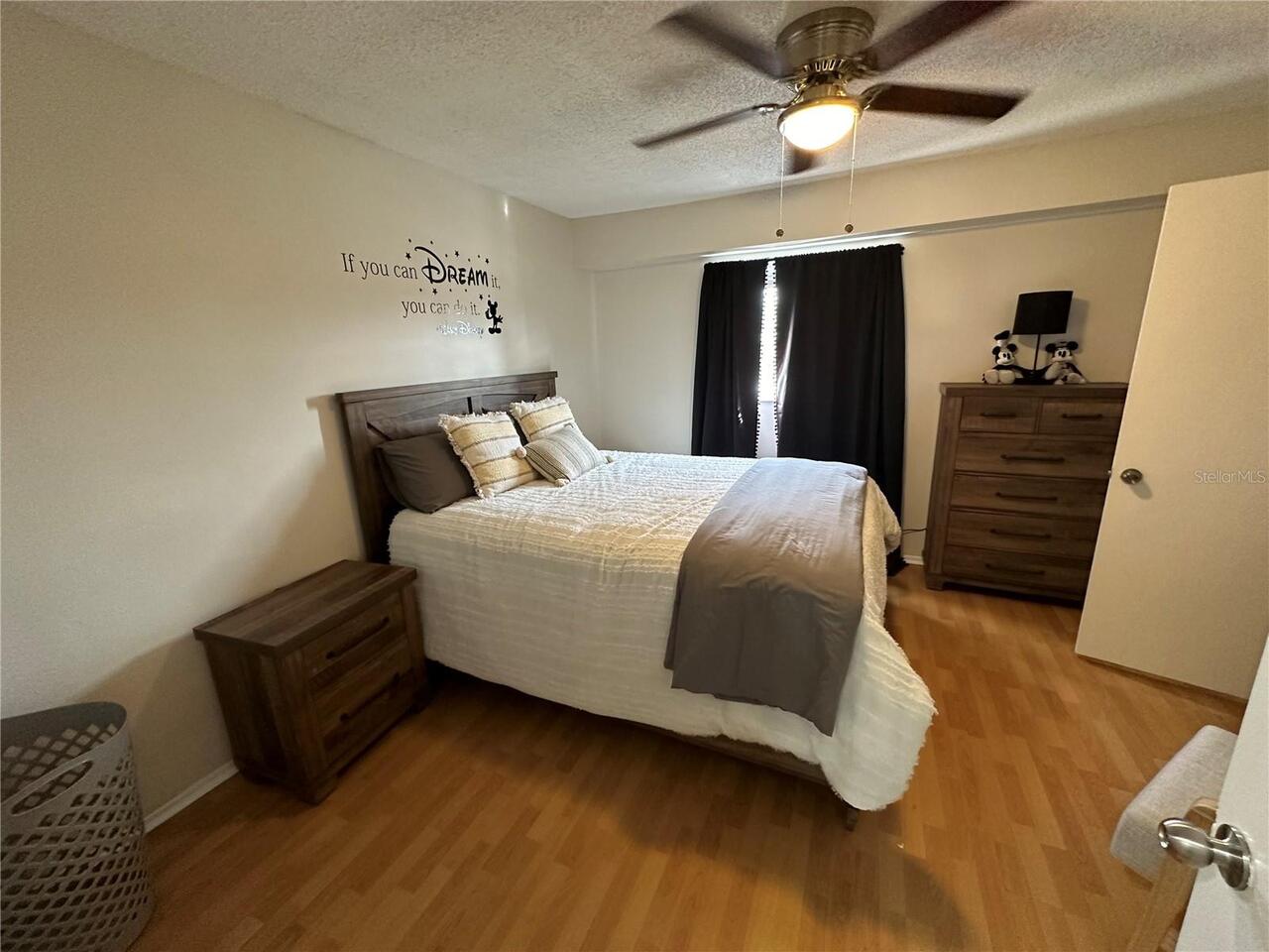 Listing Photo 9