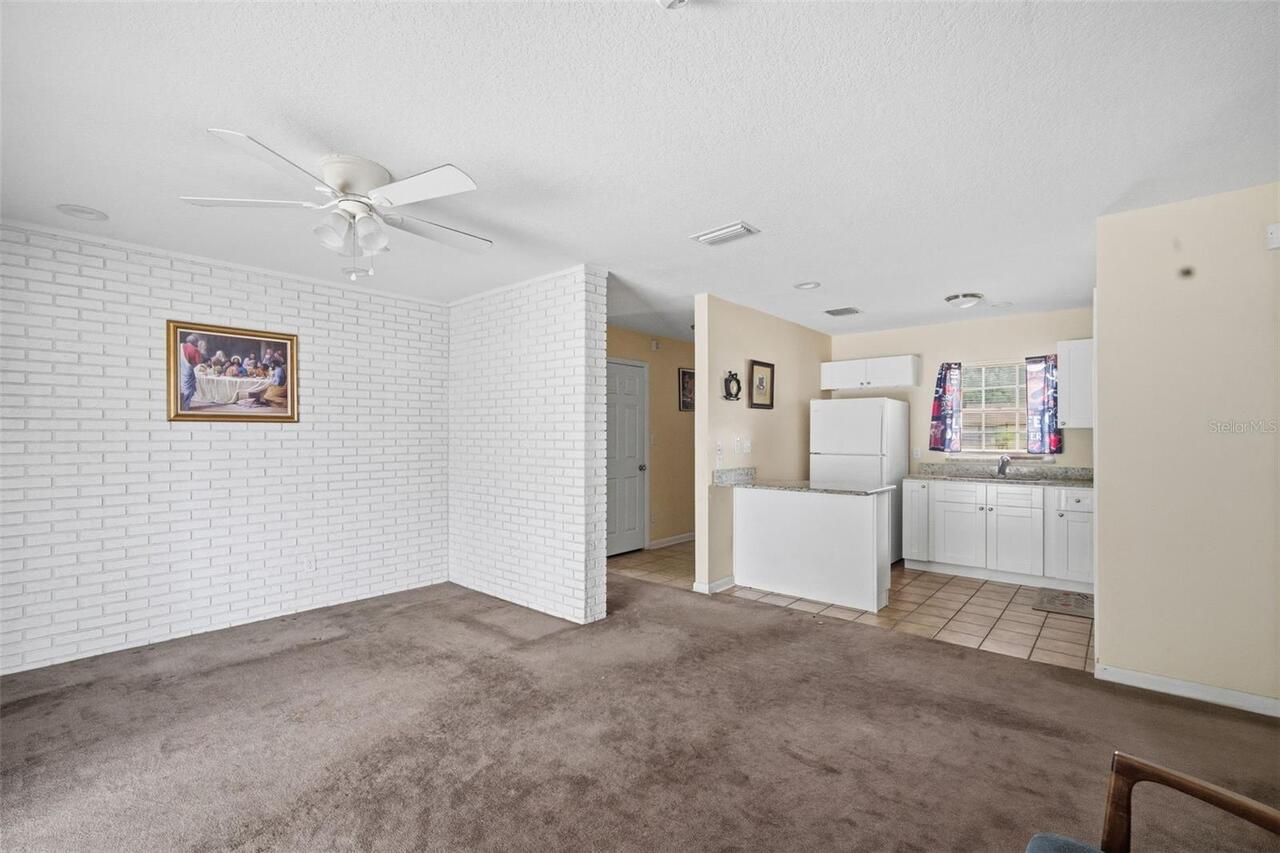 Listing Photo 7