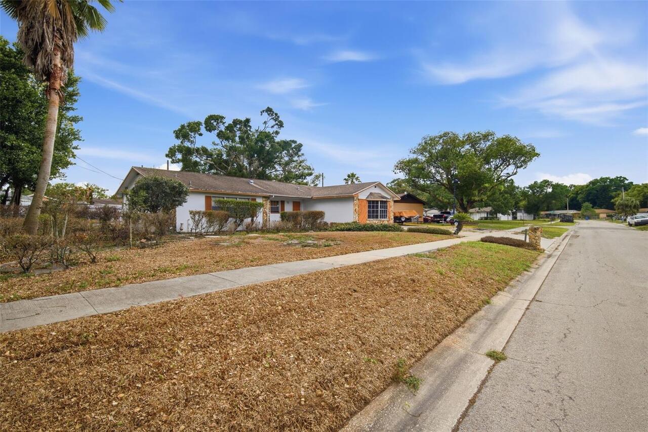Listing Photo 34