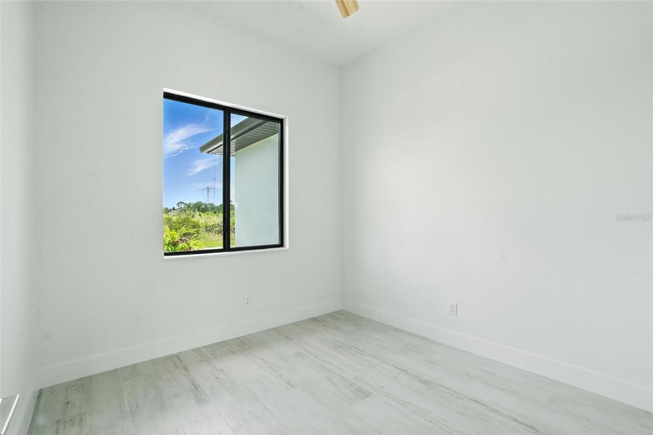 Listing Photo 27