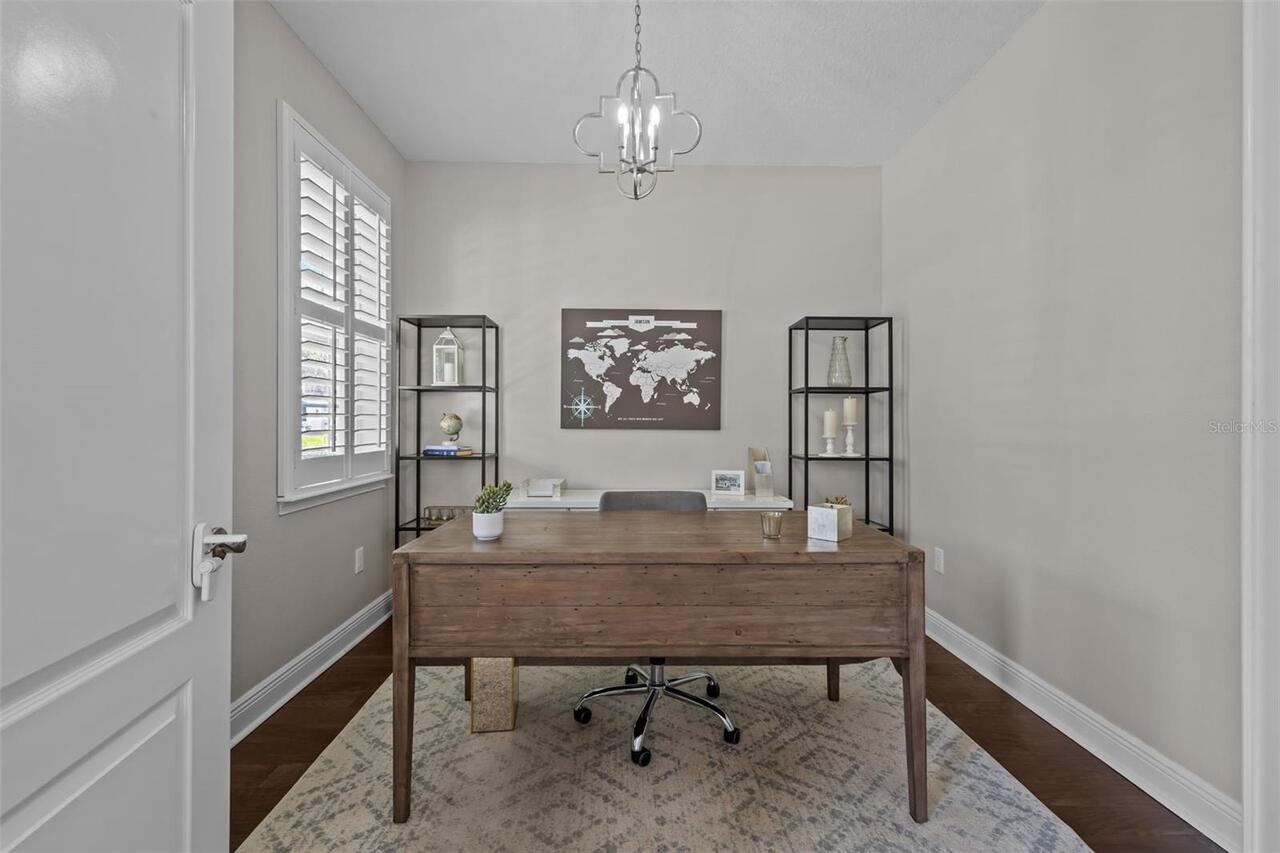 Listing Photo 12
