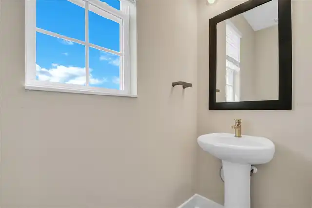 Listing Photo 7