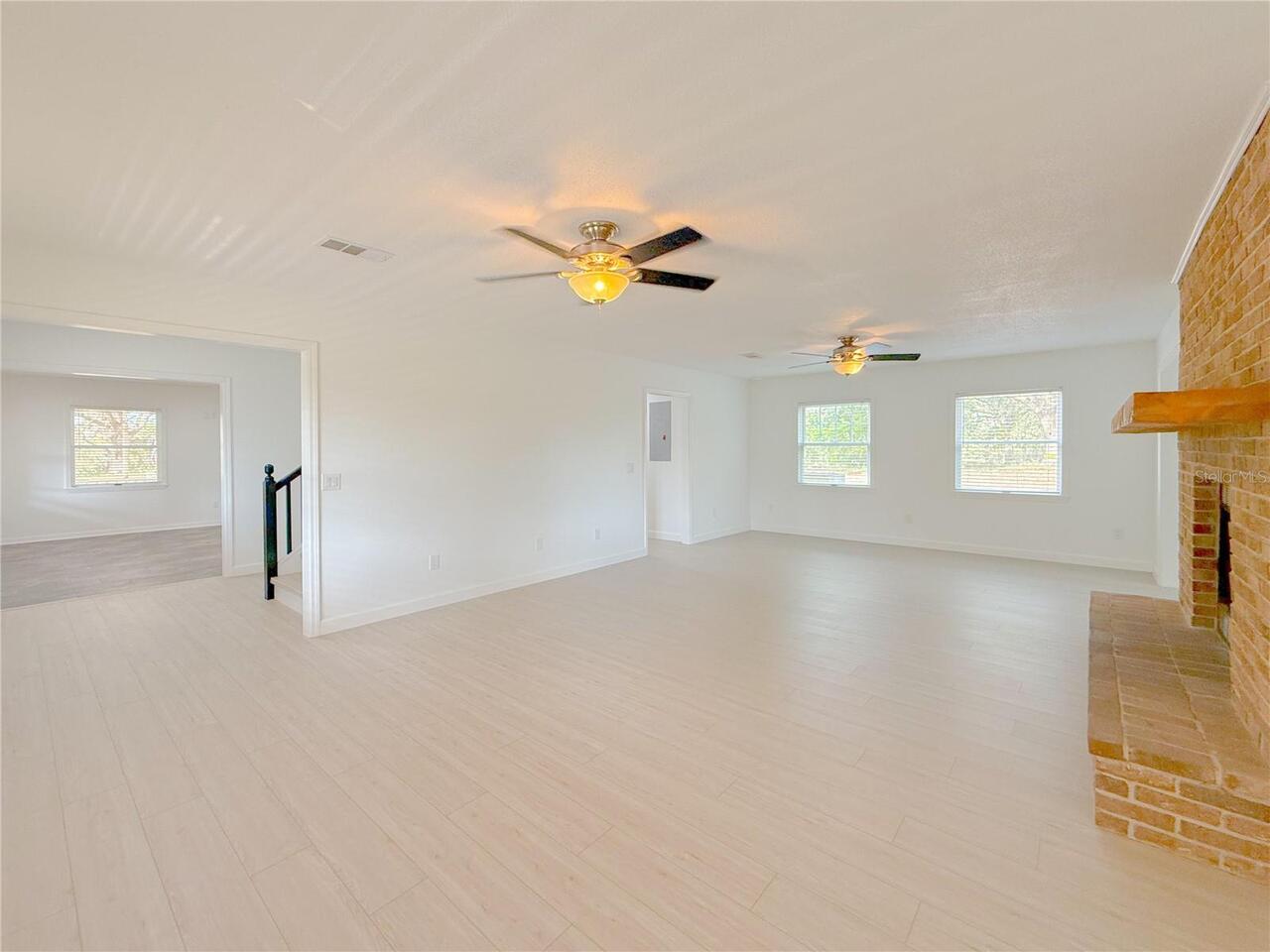 Listing Photo 23