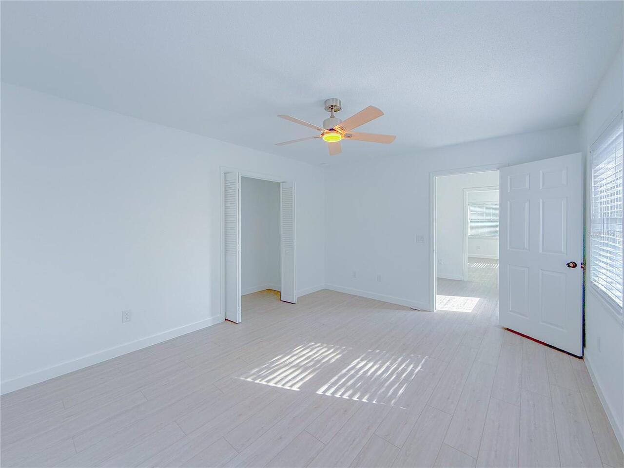 Listing Photo 37