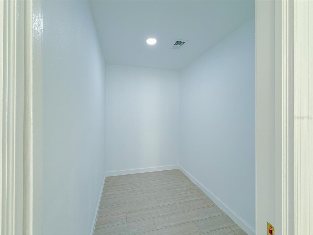 Listing Photo 42