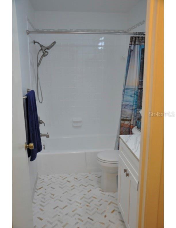 Listing Photo 8