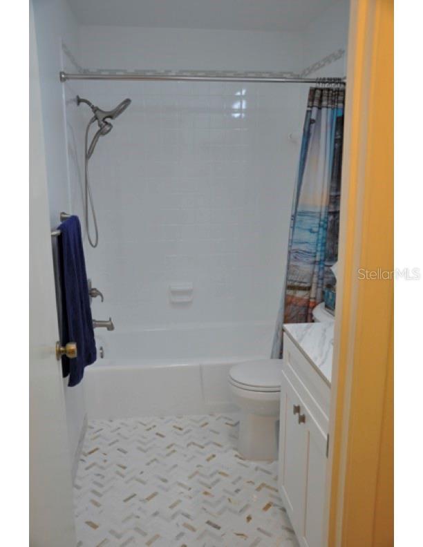 Listing Photo 9