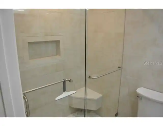 Listing Photo 21