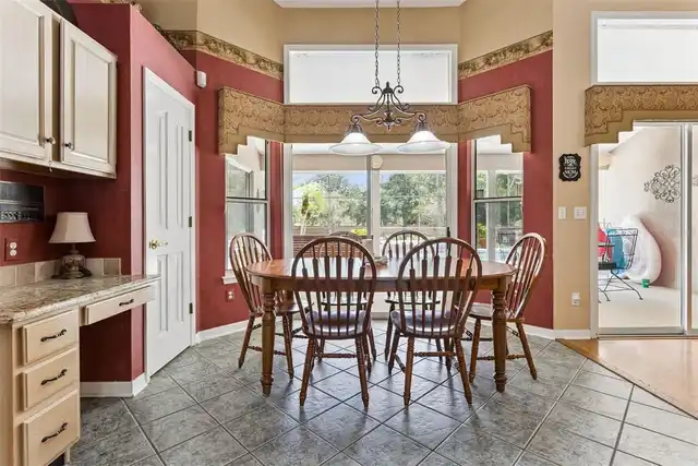 Listing Photo 16