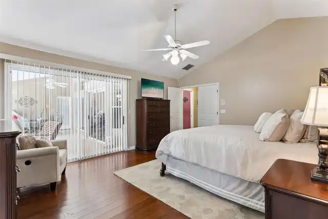 Listing Photo 23