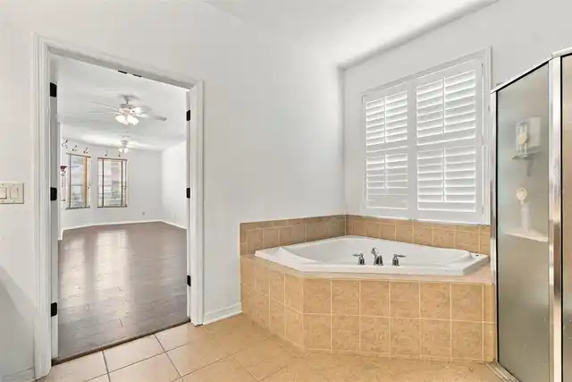 Listing Photo 22