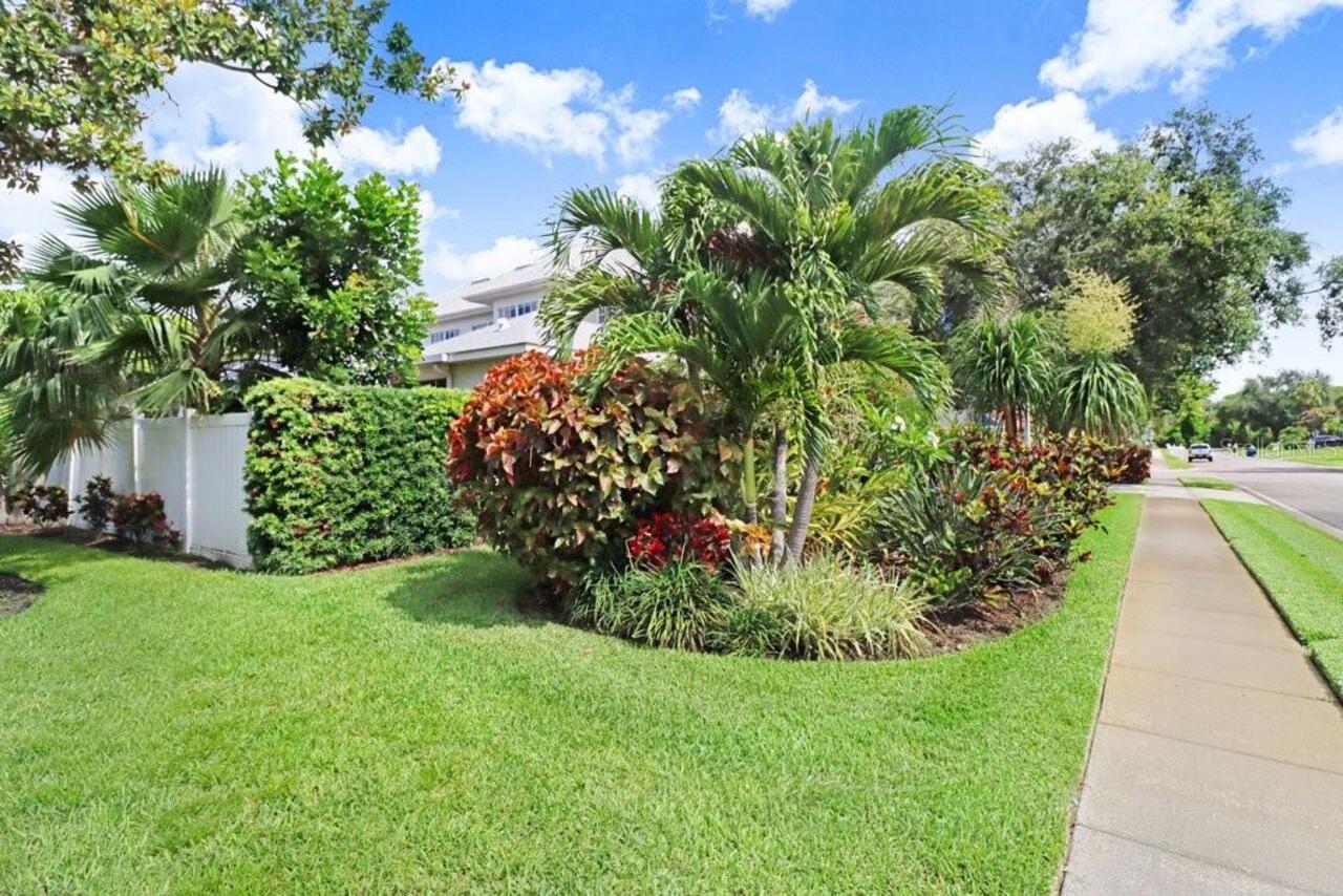 Listing Photo 9