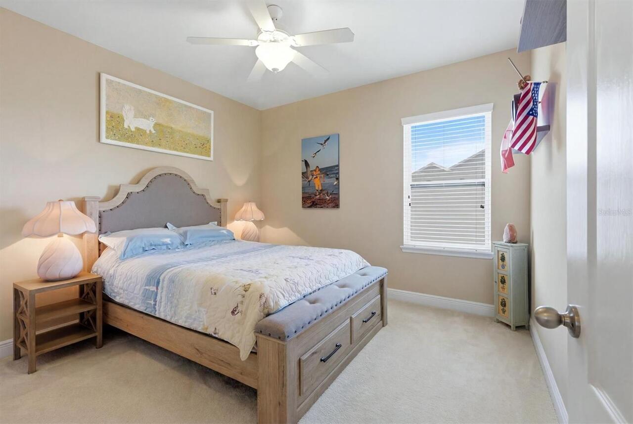 Listing Photo 11