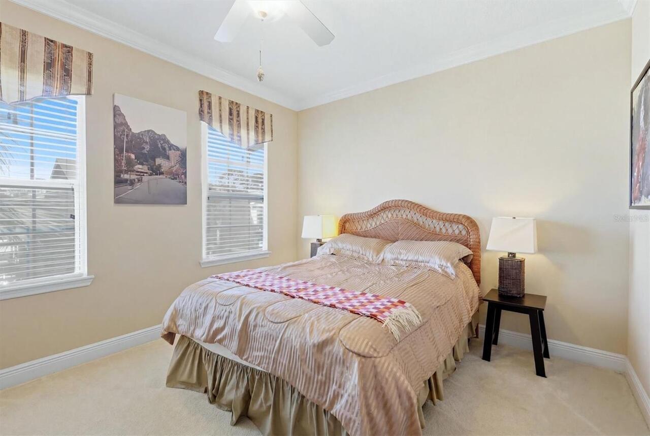Listing Photo 15