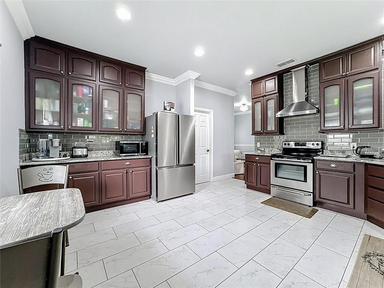 Listing Photo 22