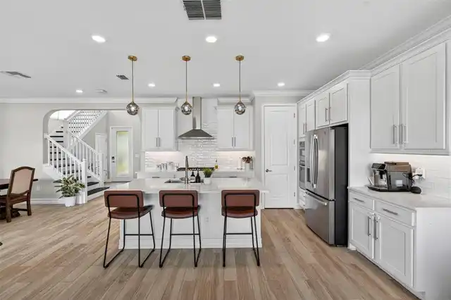 Listing Photo 19