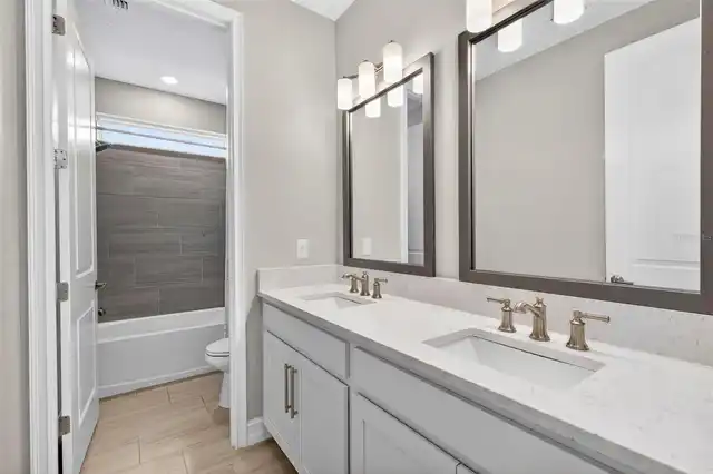 Listing Photo 33
