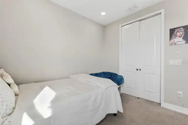 Listing Photo 37