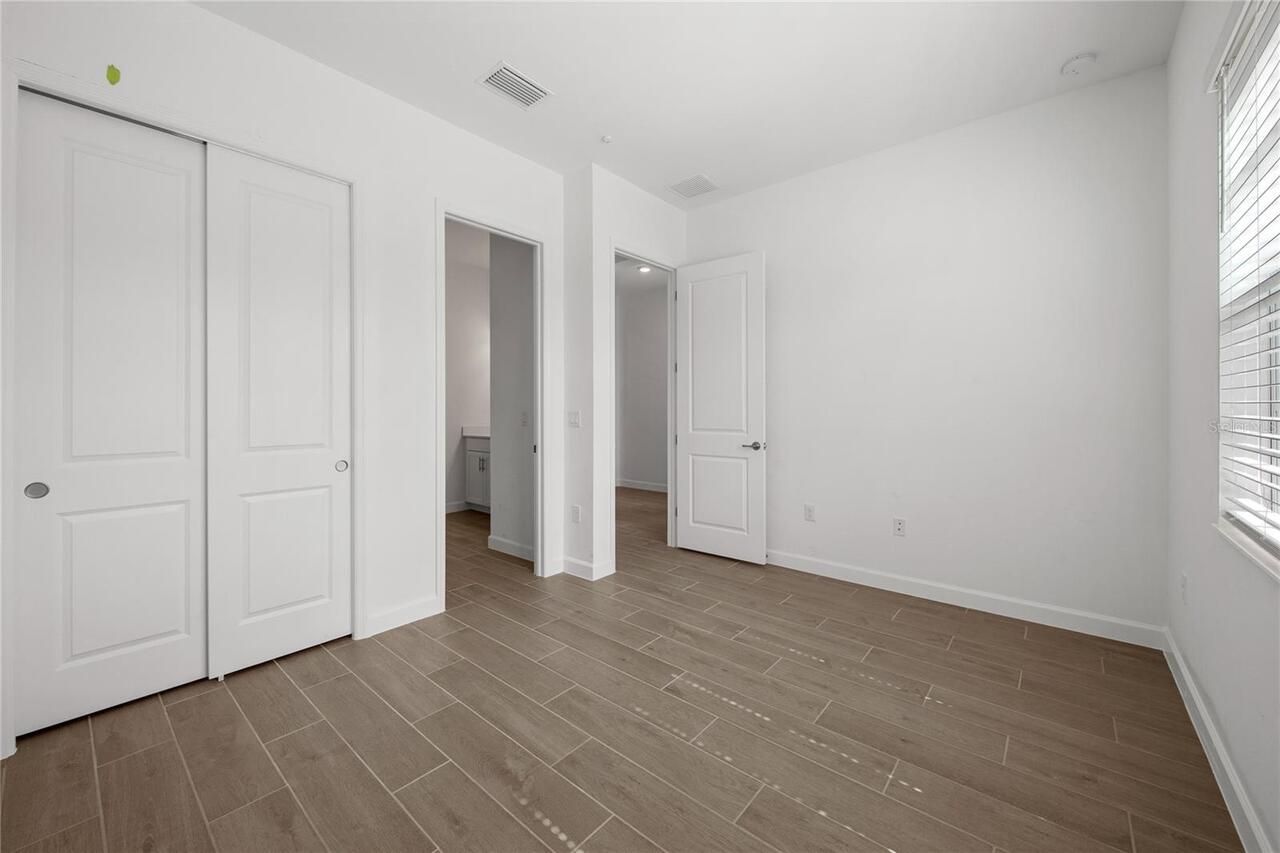 Listing Photo 33