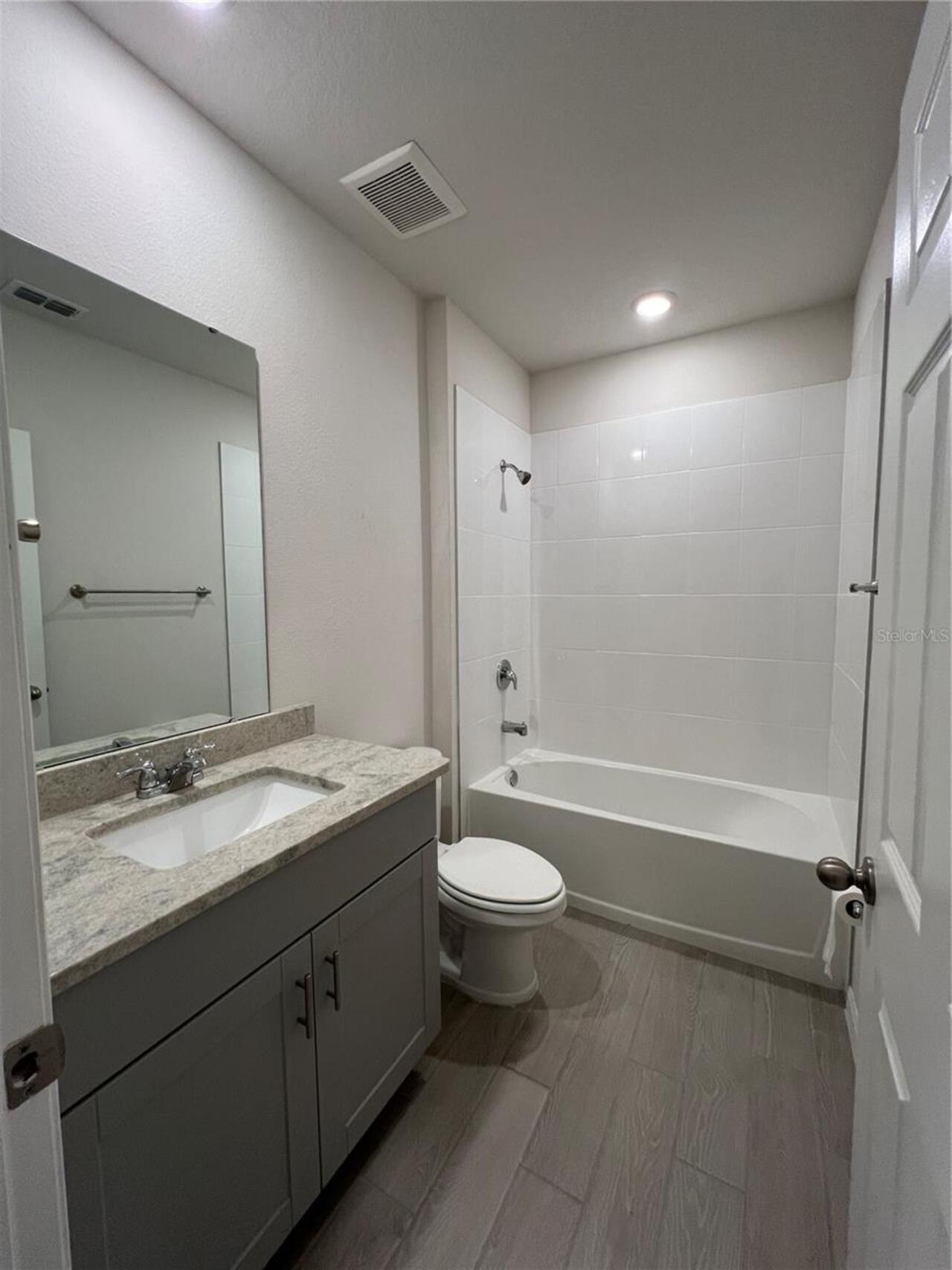Listing Photo 42
