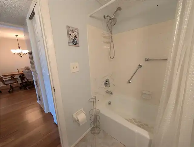 Listing Photo 21