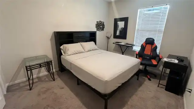 Listing Photo 11