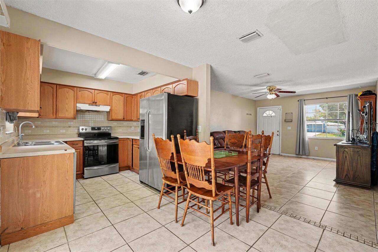 Listing Photo 10