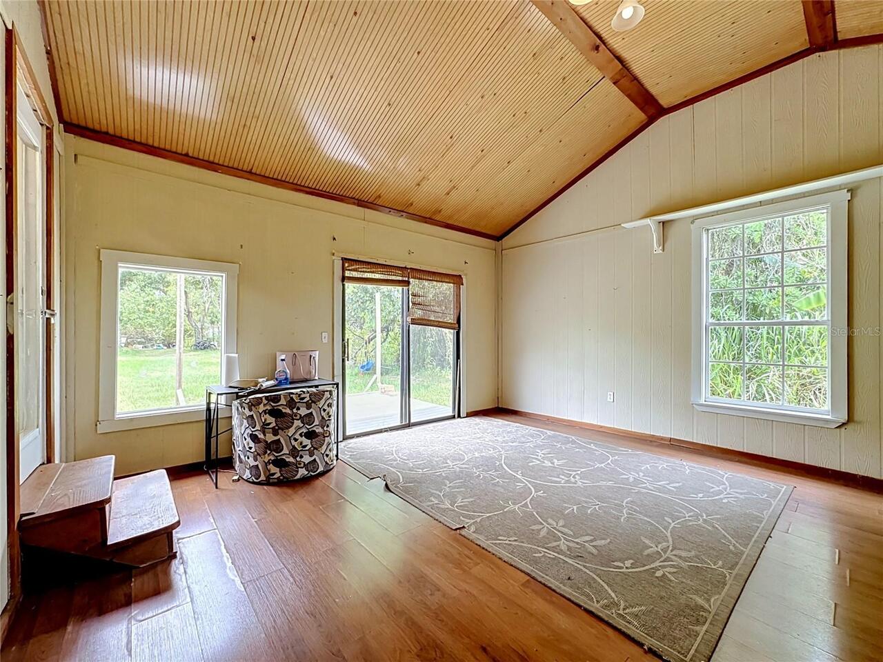 Listing Photo 19
