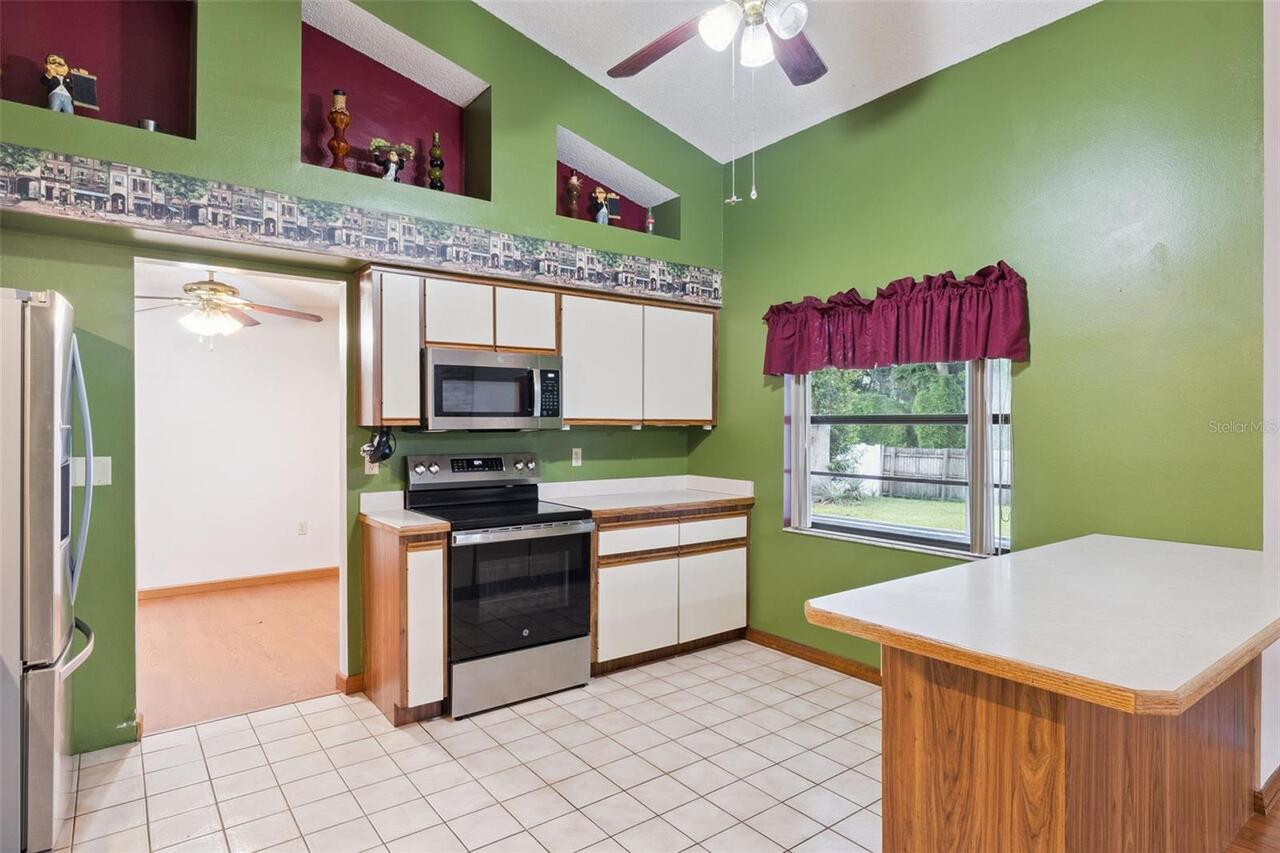 Listing Photo 18