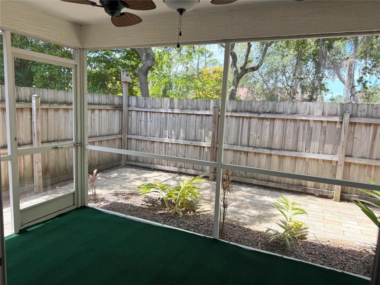 Listing Photo 12