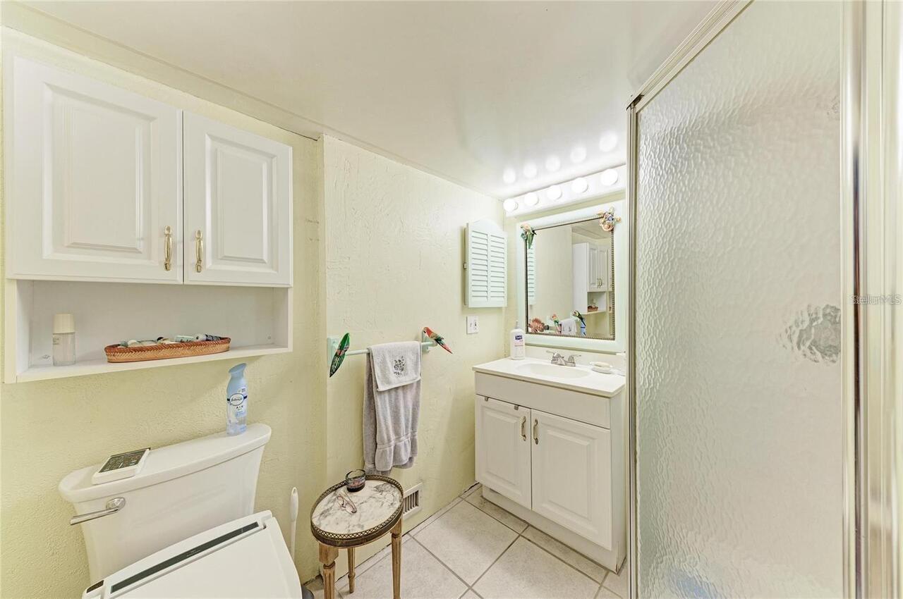 Listing Photo 14