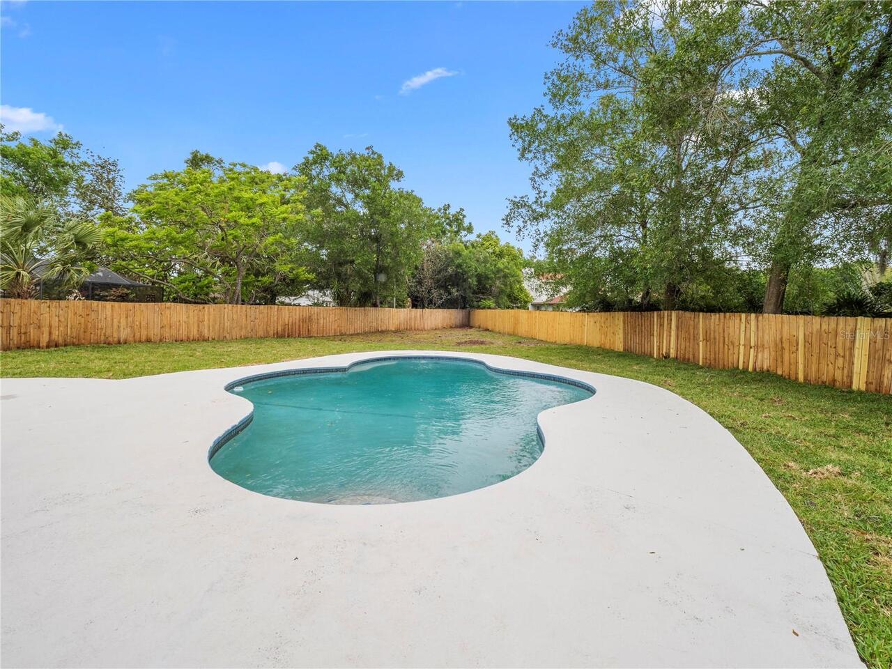 Listing Photo 38