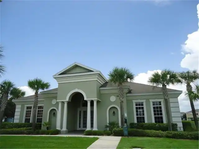 Listing Photo 9