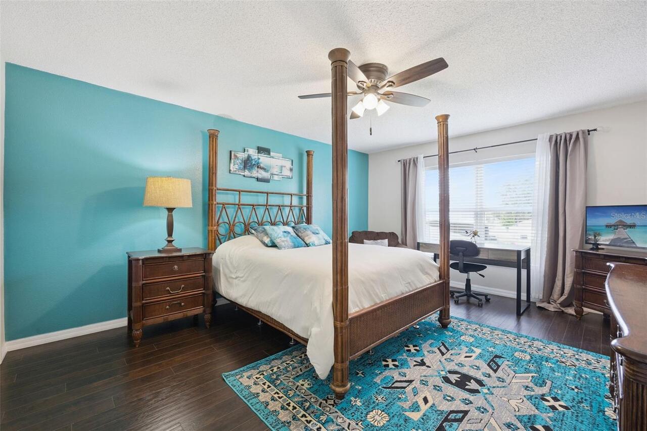 Listing Photo 14