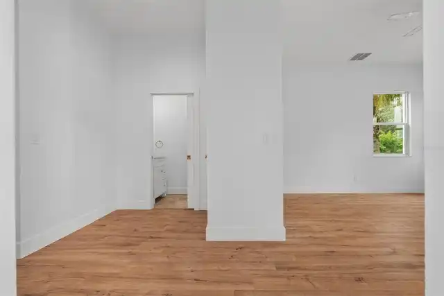 Listing Photo 52