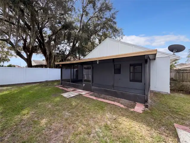Listing Photo 21
